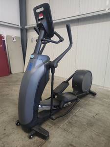 lot 1043 image: Precor EFX Elliptical Exercise Machine - Model HR-30