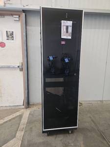 lot 1047 image: Crenlo Electronic Server Rack
