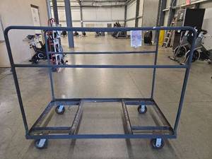 lot 1065 image: Mobile Cart - Missing Platform