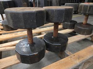 lot 1185 image: Iron Grip 65 lb Dumbbells - Set of 2