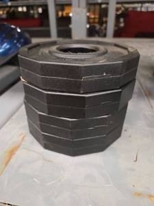lot 1316 image: Hammer Strength 2.5 lb Barbell Weight Plate - Set of 4