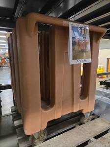 lot 1374 image: Cambro Dish Holder Cart with Casters