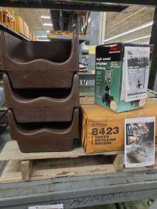 lot 1376 image: Three Toddler Booster Seats, Texsport Single Mantel Propane Lantern and Twelve 12oz Glasses.