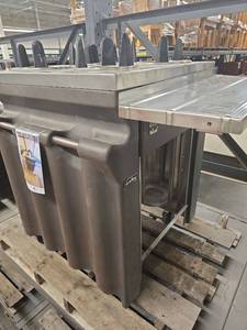 lot 1384 image: Gallery Commercial Plate Dispenser 4-Station