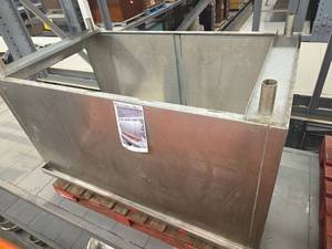 lot 1387 image: Stainless Steel Restaurant Prep Counter Section