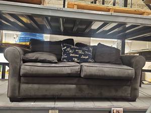 lot 4015 image: Dark Grey Suede Loveseat