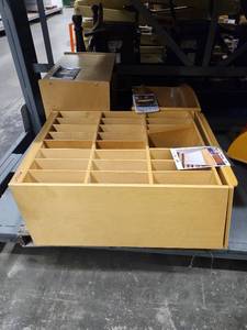 lot 4066 image: Kids Play Kitchen & Classroom Furniture Lot
