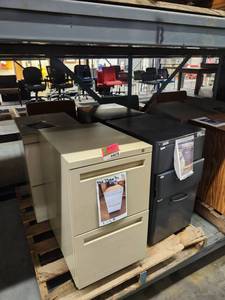 lot 4078 image: 2-Drawer Mobile Pedestal Filing Cabinet