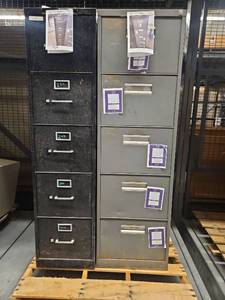 lot 4114 image: 2 - 5 Drawer Metal Filing Cabinets