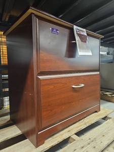 lot 4128 image: 2 Drawer Wooden Filing Cabinet