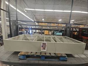 lot 4163 image: 7ft Metal Shelf