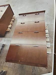 lot 4169 image: Set of 3 Brown Wooden Dressers