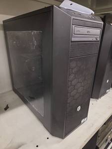 lot 4186 image: CyberpowerPC Mid-Tower Desktop PC - LG M-DISC