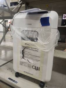 lot 4205 image: Fellowes 12Ms Paper Shredder