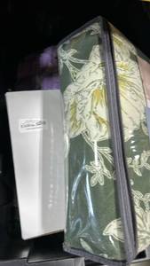 lot 402 image: Floral Print Zippered Fabric Storage Case with Clear Cover miscellaneous