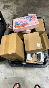 lot 4090 image: DIY Craft Kit Flower Mixed Lot Tote - Multiple Boxes miscellaneous