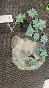 lot 10052 image: Lighted Leaf Garland String Lights Blue Green - Retail $0