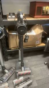 lot 10105 image: LG Cordless Stick Vacuum with Multiple Attachments - Retail $0