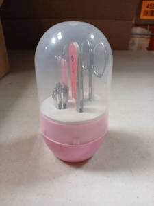 lot 5411 image: 25 PCS Manicure Set with Dome Case Pink