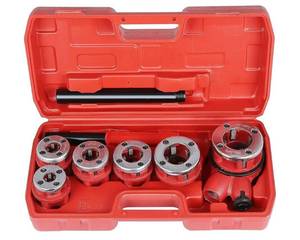 lot 5481 image: Yaegoo Ratchet Pipe Threader Kit, Manual Ratcheting Pipe Threading Tool with Handle Ratchet, 6 Dies - 14 38 12 34 1 1-14 - Retail $49