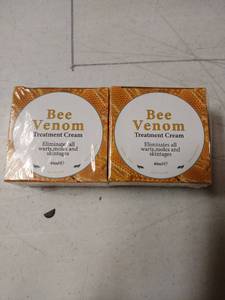 lot 19464 image: Bee Venom Treatment Cream 40ml 2-Pack