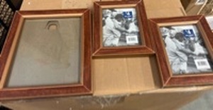 lot 242 image: Wood Picture Frame Set - Retail $15