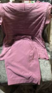 lot 295 image: 2PC Pink Striped T-Shirt and Matching Solid Color Shorts Set Size Medium