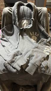 lot 300 image: Aeropostale Hoodie Sweatshirt Size MM