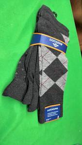 lot 516 image: Dockers Mens Dress Socks 4-Pack Argyle Pattern - Retail $18