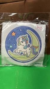lot 559 image: Unicorn Diamond Painting Kit - Retail $11