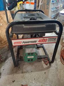lot 1513 image: Coleman Powermate 4000 Powerbase Generator