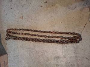 lot 1524 image: Chain with Hooks - Approx 16 ft
