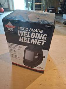 lot 1529 image: Smarter Tools ST-3000G Welding Helmet
