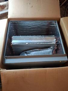 lot 1537 image: Cased A-Coil - EC1P62DG-1 - 29.50 x 24.50