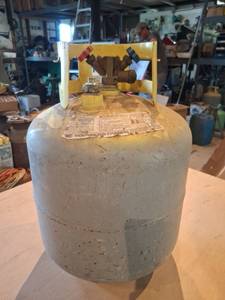lot 1609 image: Worthington Cylinders Refrigerant Cylinder