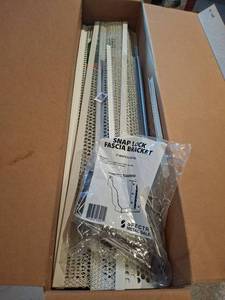 lot 1638 image: Partial Box Gutter Screen - Approx 20 pcs