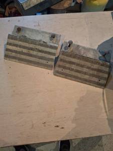 lot 1642 image: Ramp brackets