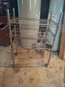 lot 1644 image: 4-Shelf Wire Shelving Unit with Casters