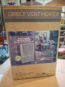 lot 1697 image: Direct Vent Heater Model 14DV 9800 BTU Natural Gas