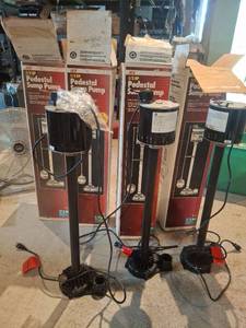 lot 1716 image: ACE 13 HP Pedestal Sump Pump Lot of 4 - All Missing Parts