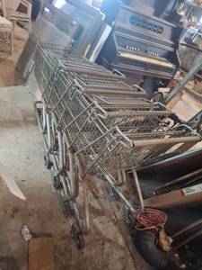 lot 1755 image: Lot of 4 Steel Shopping Carts