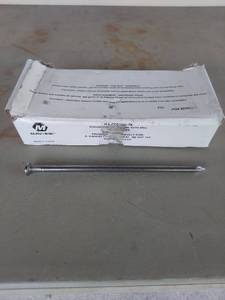 lot 1821 image: MAV-RIK 10 inch Barn Spikes Smooth - Box of 4515.5lbs