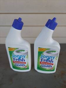 lot 1828 image: (2) Jonny Fresh with Bleach Toilet Bowl Cleaner 24 fl oz