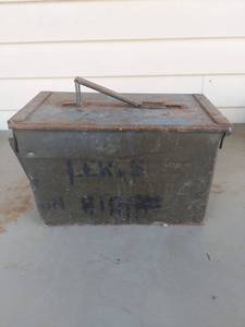 lot 1854 image: Metal Ammo Box