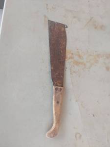 lot 1884 image: Machete with Wood Handle