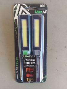 lot 2123 image: Litez All The Blip COB LED Task Light 100 Lumens Two Pack Combo