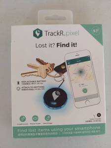 lot 2172 image: TrackR pixel 5-Pack Bluetooth Item Tracker with Replaceable Battery