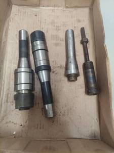 lot 2213 image: (4) Machinist Tooling - Arbor
