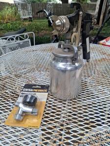 lot 1062 image: Central Pneumatic Spray Gun and Air Adjusting Valve