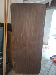 lot 1072 image: 6 ft Folding Table